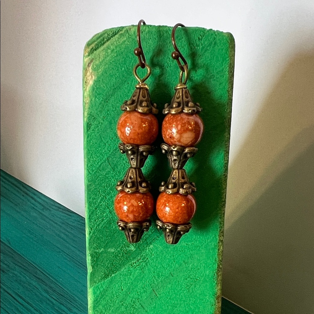 Elegant Carnelian Agate Beaded Earrings - Picture 4 of 4